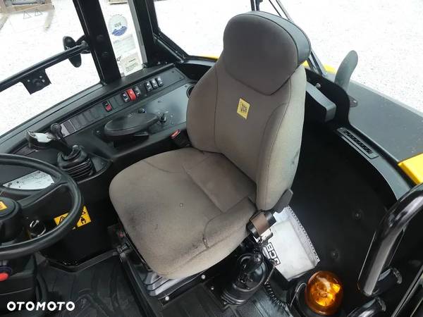 JCB 407 T4 z Niemiec / 2790mtg / BEZ DPF / - 10