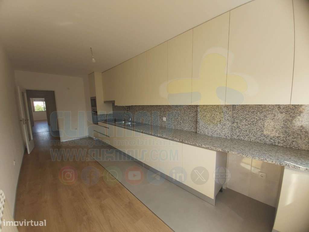 Apartamento T3 Remodelado em Lamaçães | Vistas para o Bom Jesus e S...-10