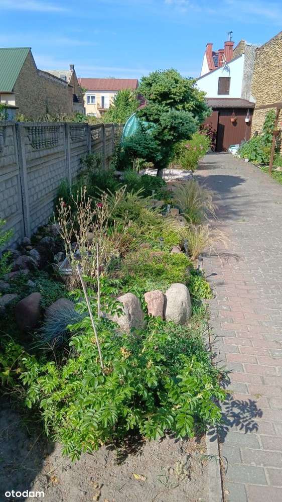 Super Dom Z Potencjałem Komercyjnym-16