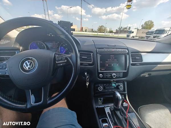 Volkswagen Touareg 3.0 V6 TDI SCR Blue Motion DPF Automatik Executive Edition - 8