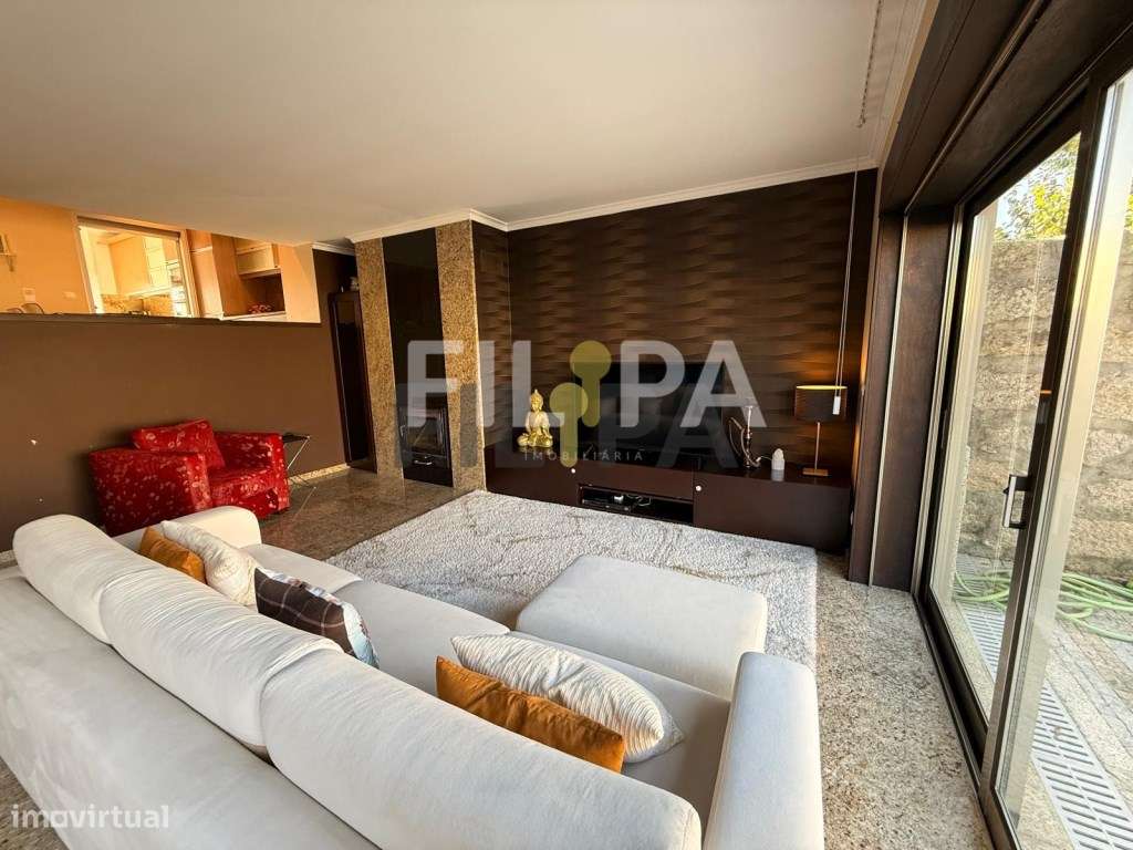 Moradia T5 na Maia com Jardim, Conforto e Excelentes Equipamentos 5...-15