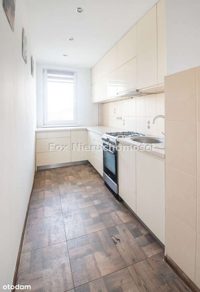 Niezwykle widokowe 3 pokoje z balkonem po remoncie-10