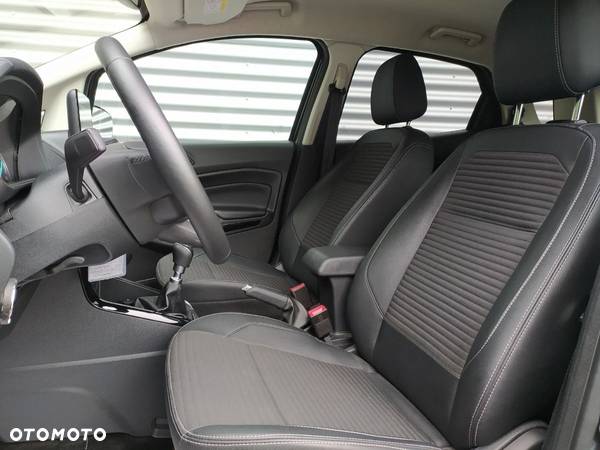 Ford EcoSport - 8