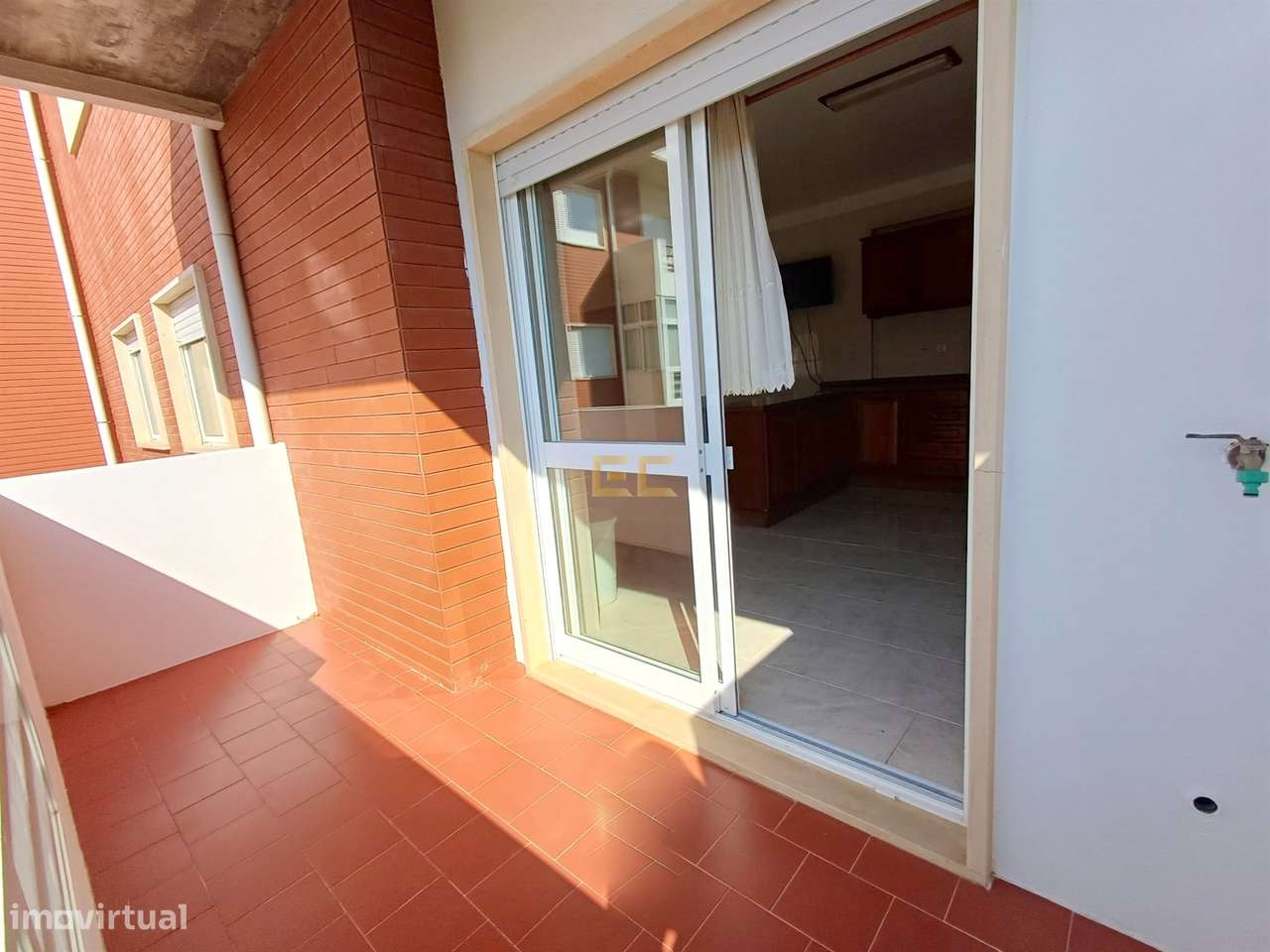Apartamento T3 com Garagem e Vista Mar - Buarcos!-11