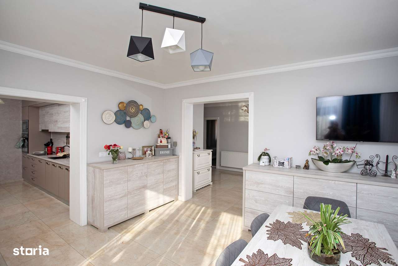 Vilă P+M, Clujului, 190 mp, teren 520 mp, singur în curte. 225 000 E-15