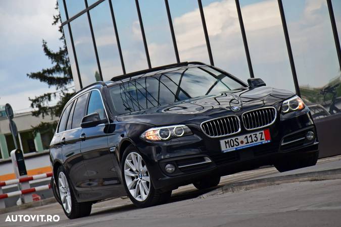 BMW Seria 5 525d xDrive Touring Sport-Aut. Luxury Line - 12