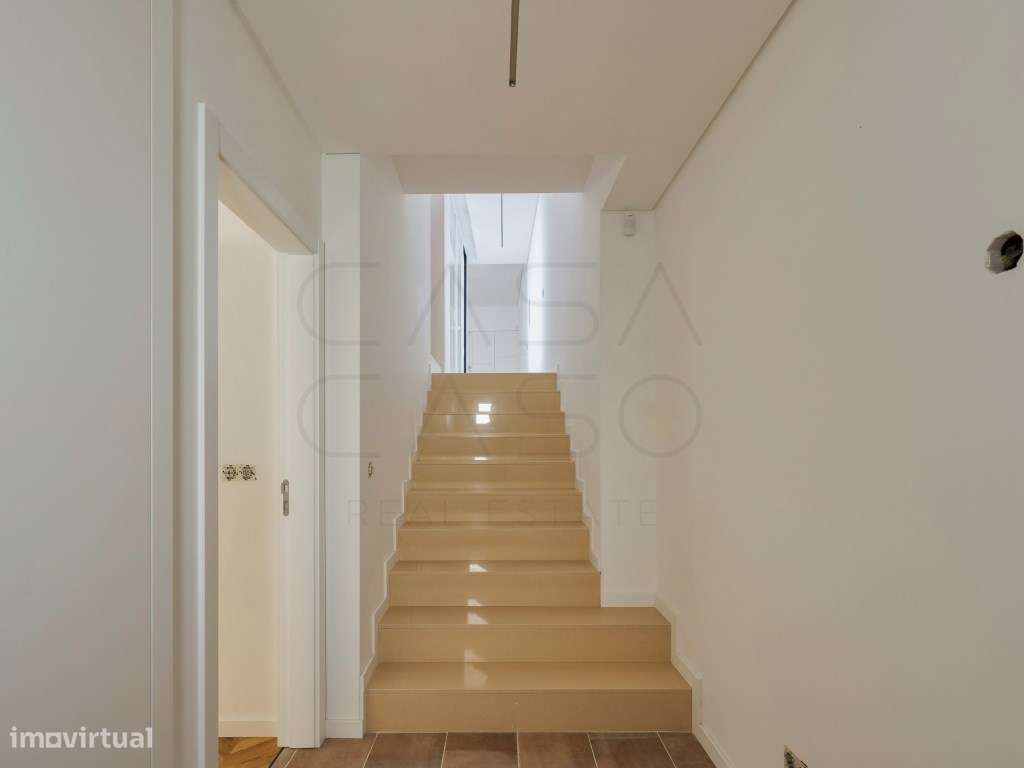 Moradia T3 duplex no centro histórico - Setúbal - Grande imagem: 3/30