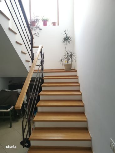 Vila P+E, Bascov/Valea Ursului, teren 1017mp, partial mobilata-9