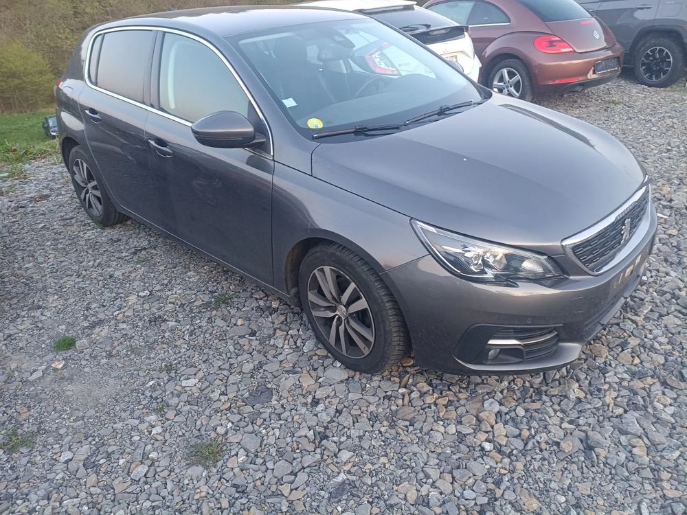 Peugeot 208 II 2024