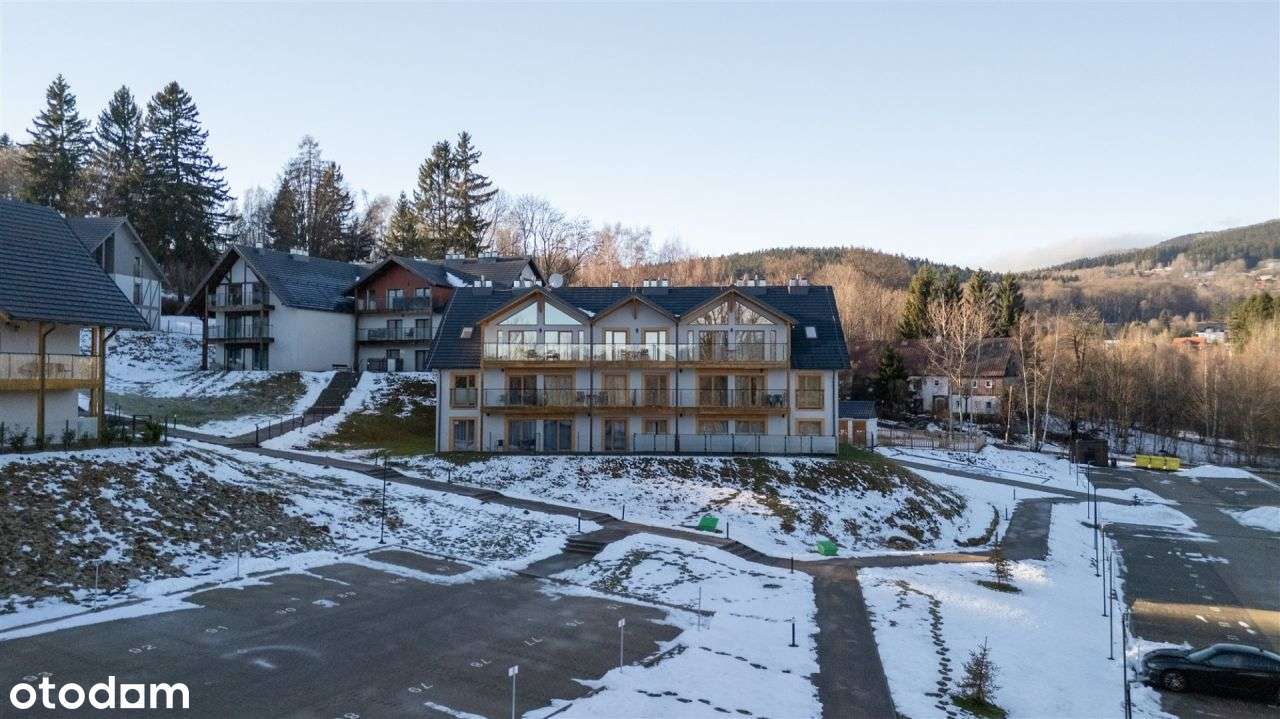 Kameralny lokal z dwiema sypialniami-15