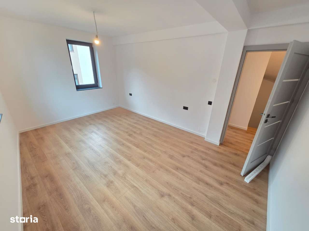Duplex nou cu 4 camere de închiriat în Gruia - Imagine principală: 3/12