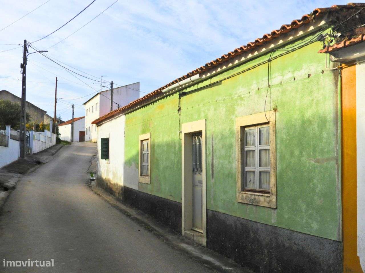 Quintinha inserida em Terreno de 3012 m2 - Grande imagem: 2/14