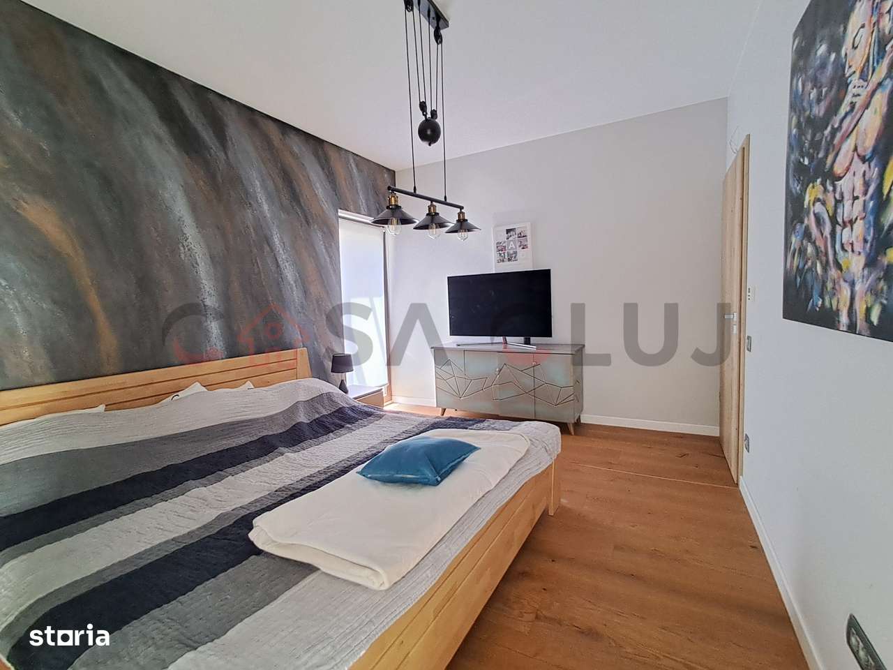 Apartament pe 2 nivele la vilă + Curte, Piscină, Saună și garaj, Gr-5