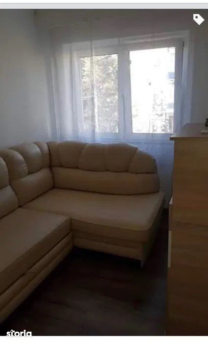 Vand apartament 3 camere decomandate -pret bun 54000 €