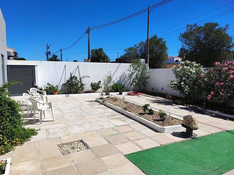 Quintinha T3 recente em Vila Chã de Ourique, Cartaxo - Grande imagem: 3/17