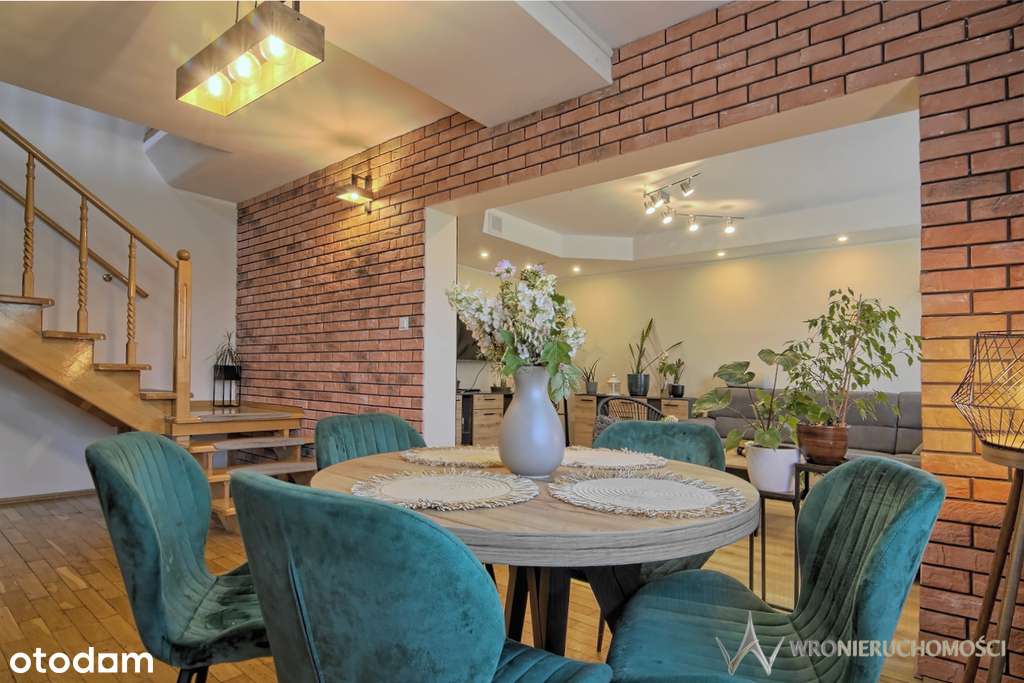 Dwupokoleniowy/2 kuchnie/2 łazienki/3 garaże/ogród - Pełny obrazek: 1/20