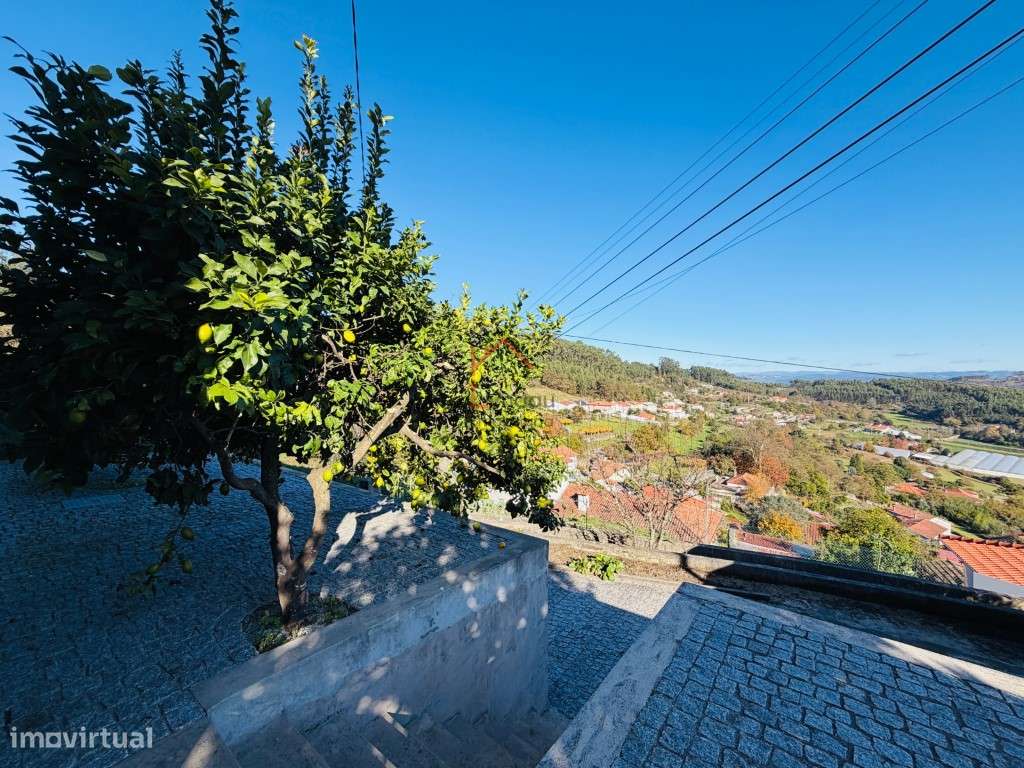 Moradia T1 Airão Guimarães-18