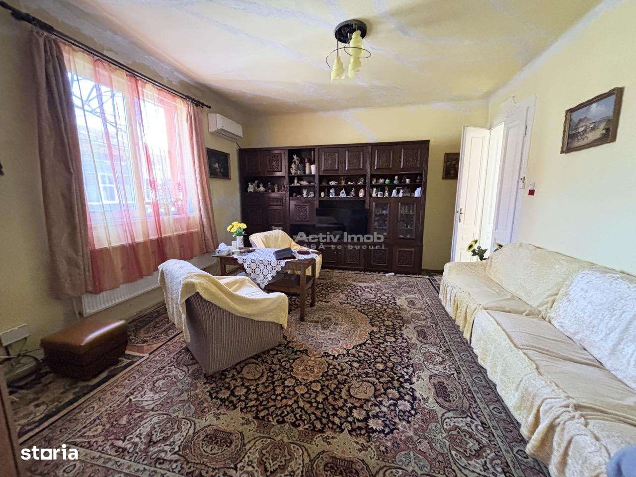 Casa central singur in curte  - 150 mp util - 411 mp curte-0