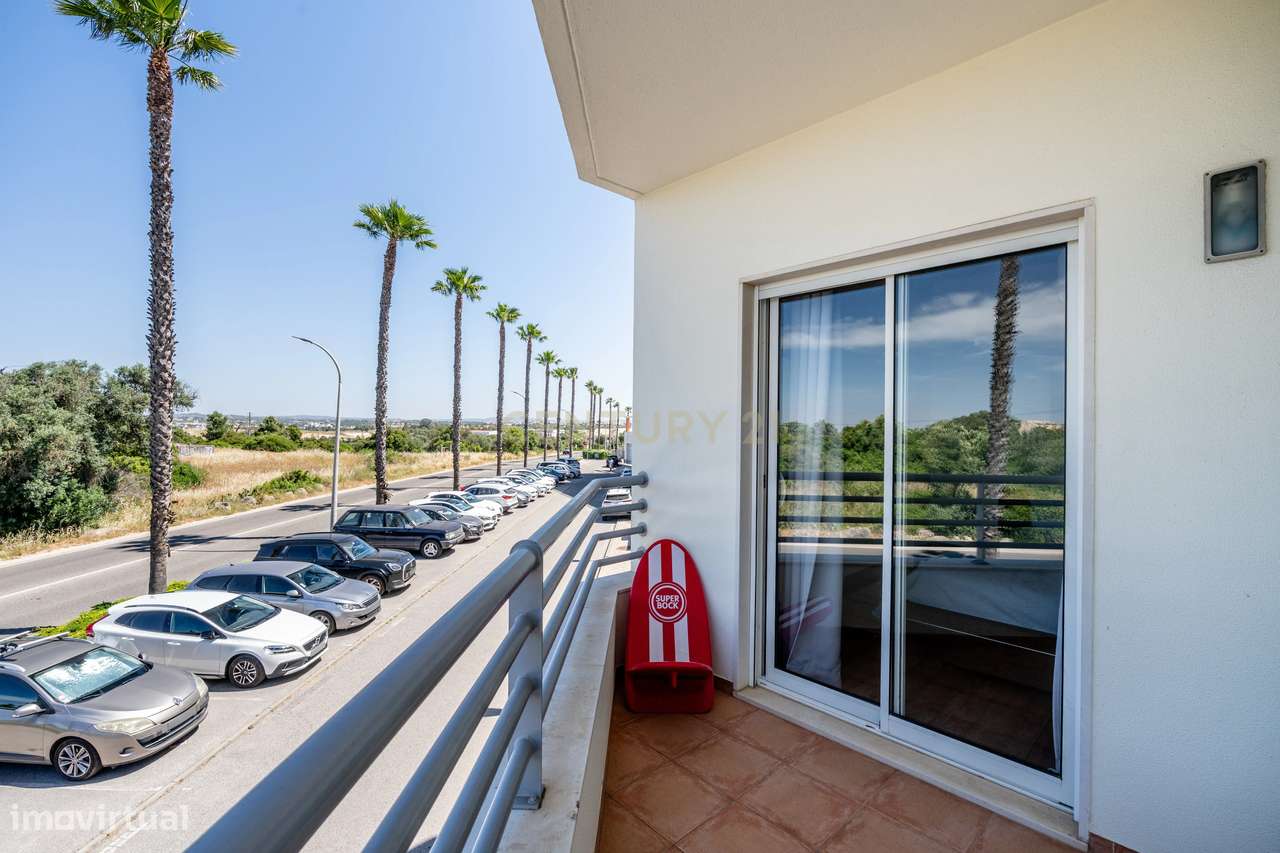 T2 com excelente potencial no Vale de Pedras – Albufeira-15