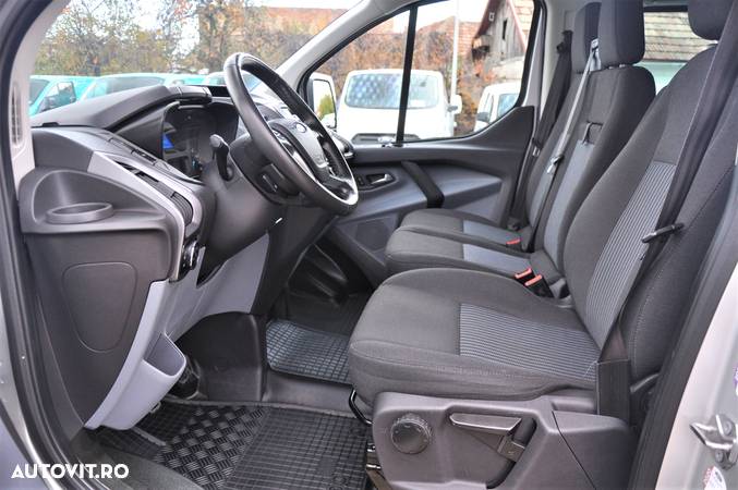 Ford Transit Custom 9 Locuri - 15