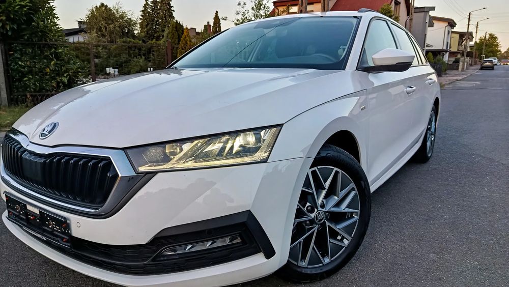 Skoda Octavia IV (2020-) 2.0 TDI DSG Tour 2023