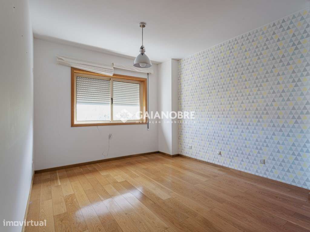 T2+1 em Santa Marinha-11