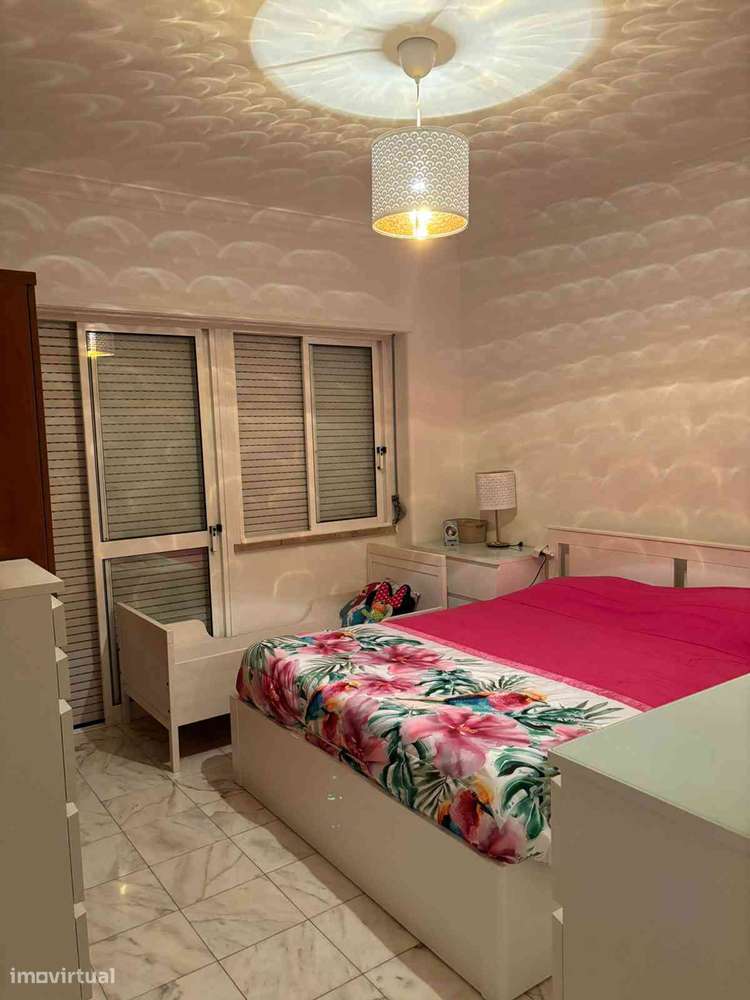 Apartamento T3 a 800m do Metro Amadora Este - Grande imagem: 2/10