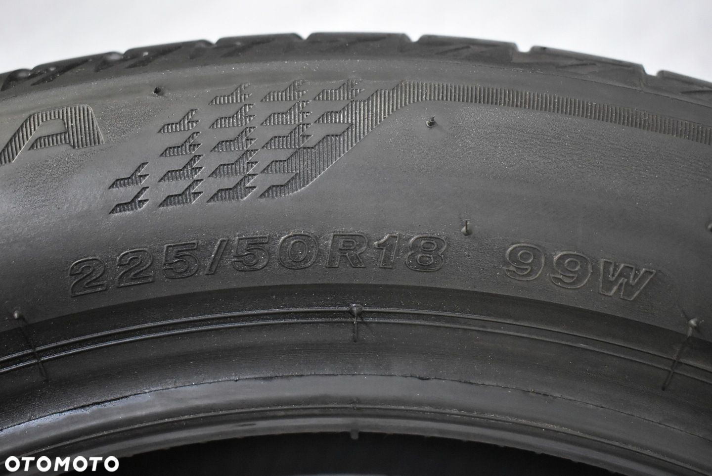 OPONA Bridgestone Turanza T005 225/50R18 99W XL - 3