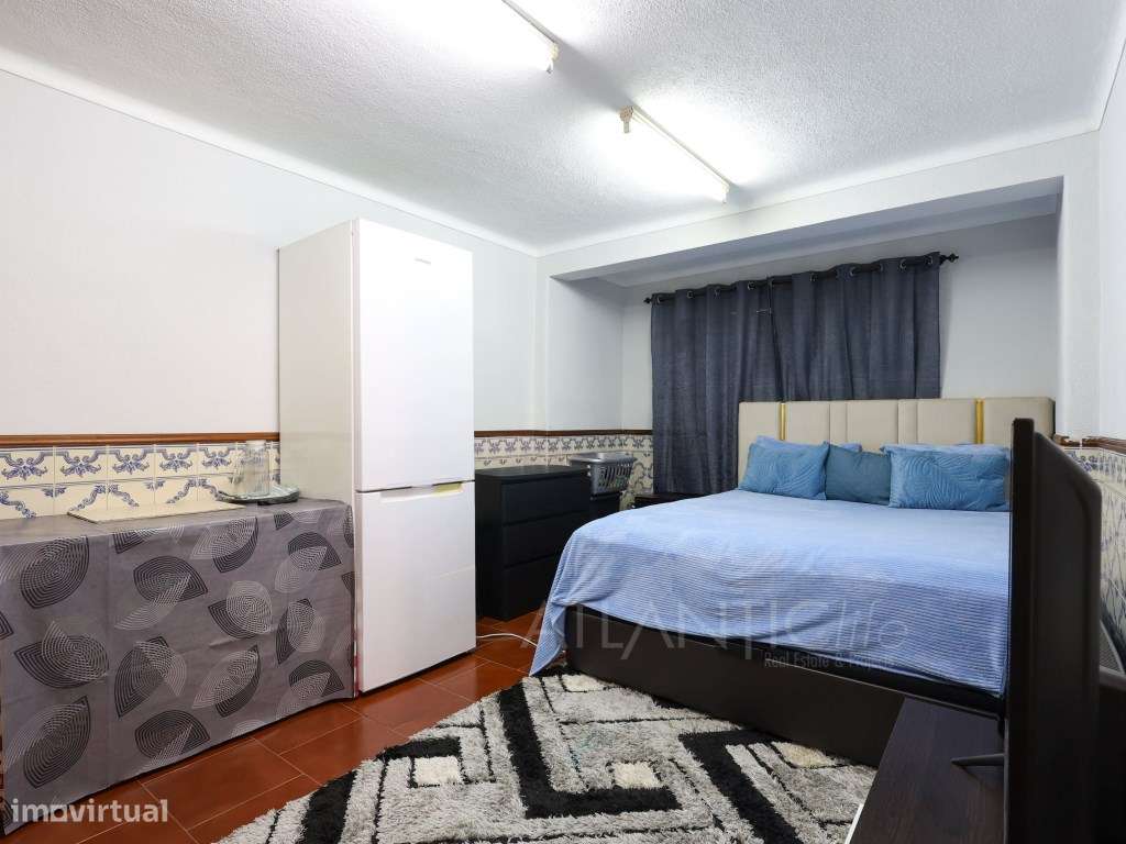 Moradia T6 em Monte Abraão-45