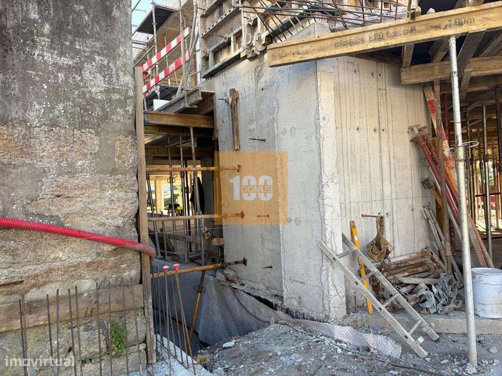 T1+1 novo com varanda e jardim - Oak Porto-27