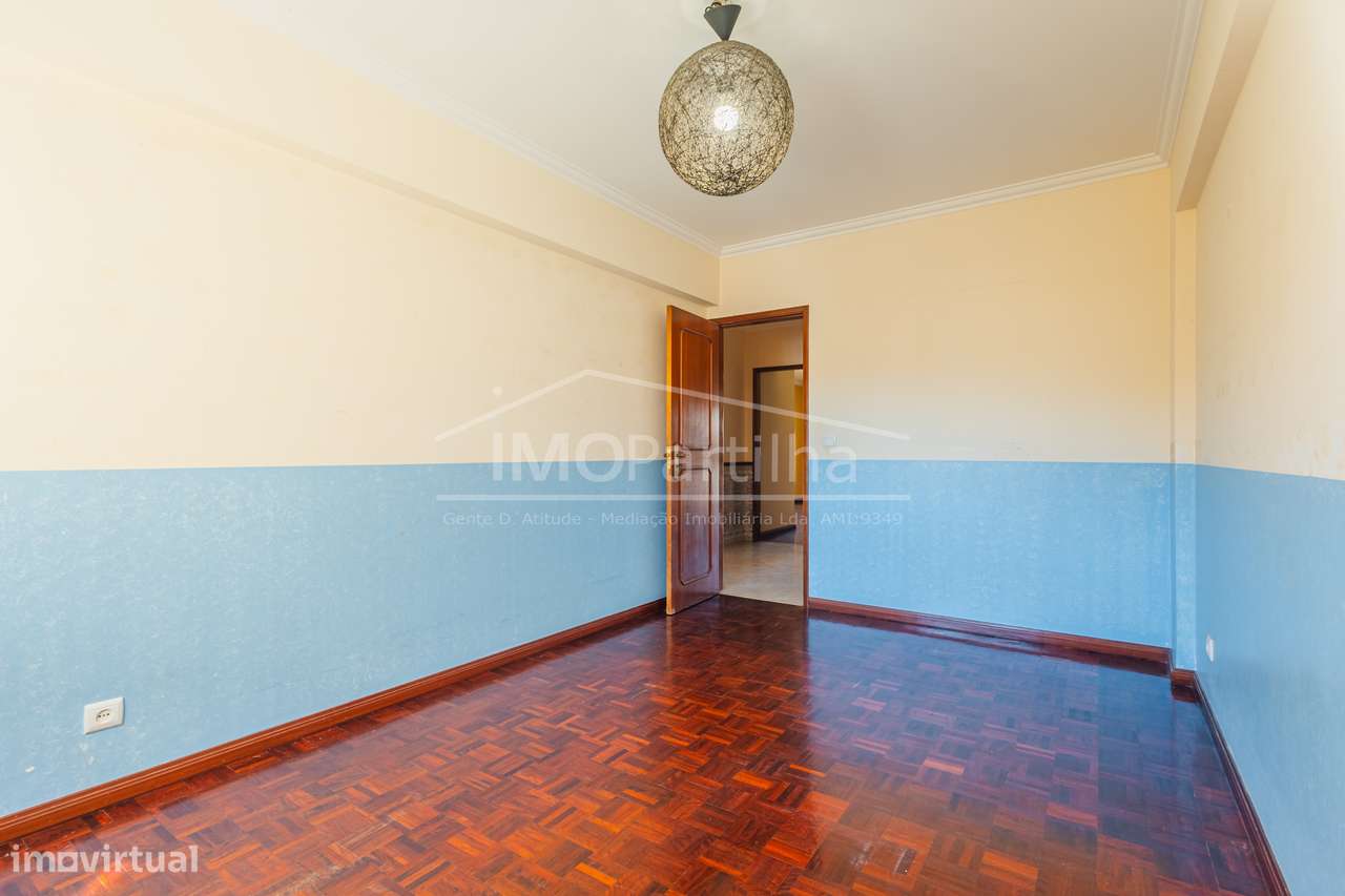 T3 com boas áreas em Agualva - Sintra-15