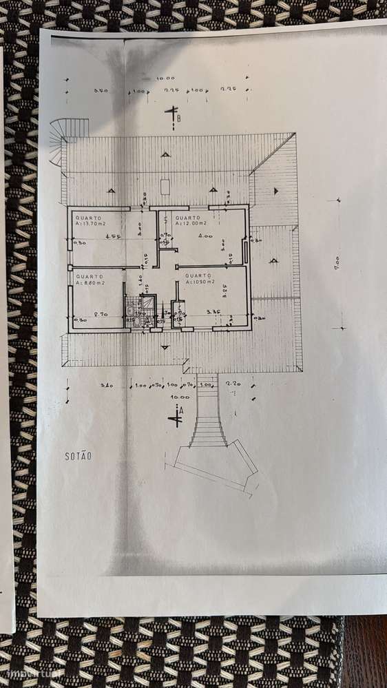 Magnífica Moradia T6 com Piscina, Garagem e Vista Desafogada em Sesimb-59