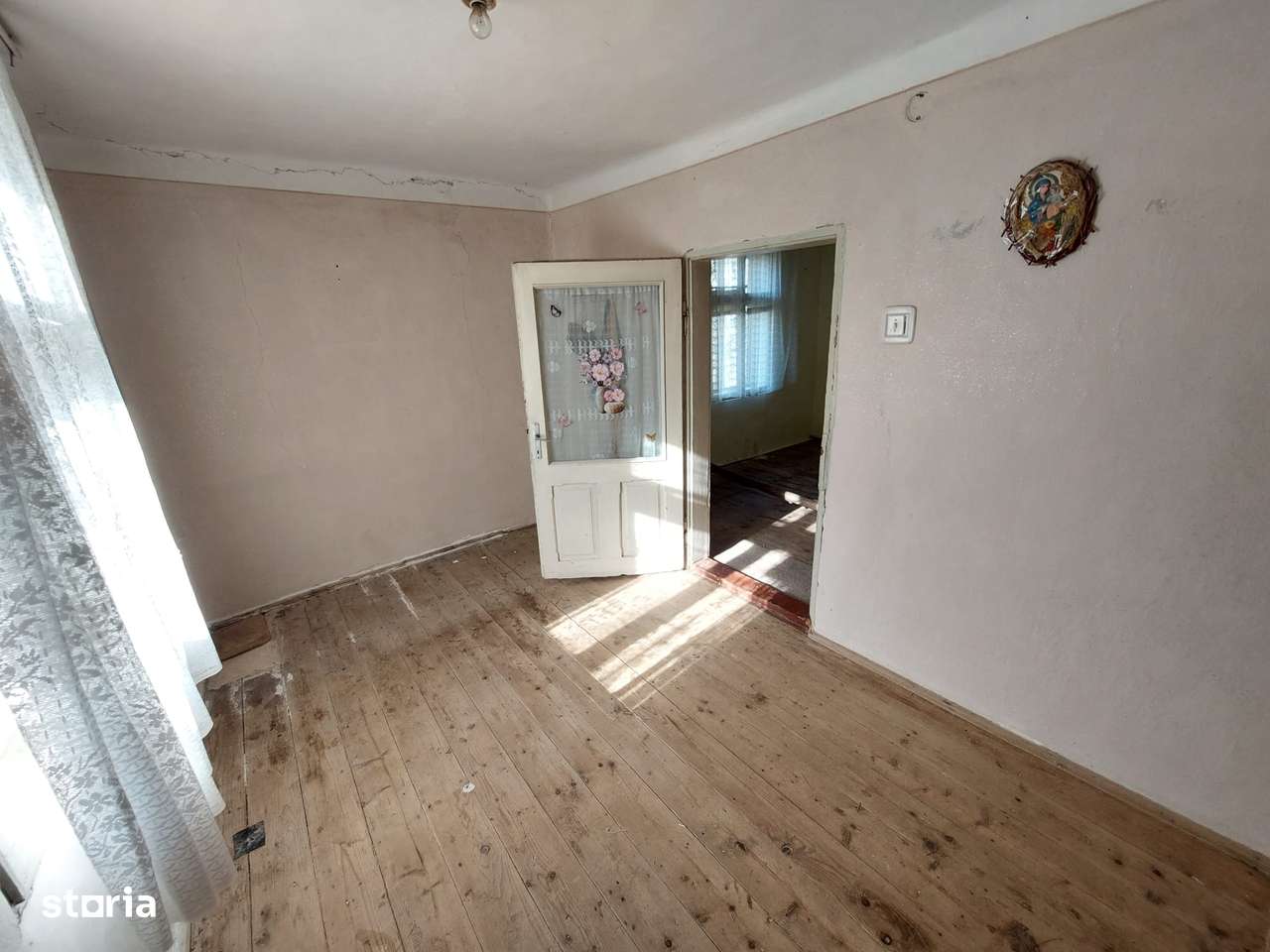 COMISION 0, Casa renovabila 4 camere, Urleta, Banesti-7