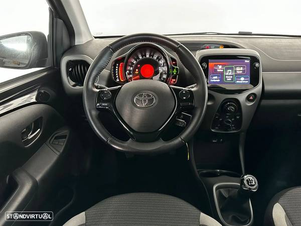 Toyota Aygo 1.0 X-Play - 15