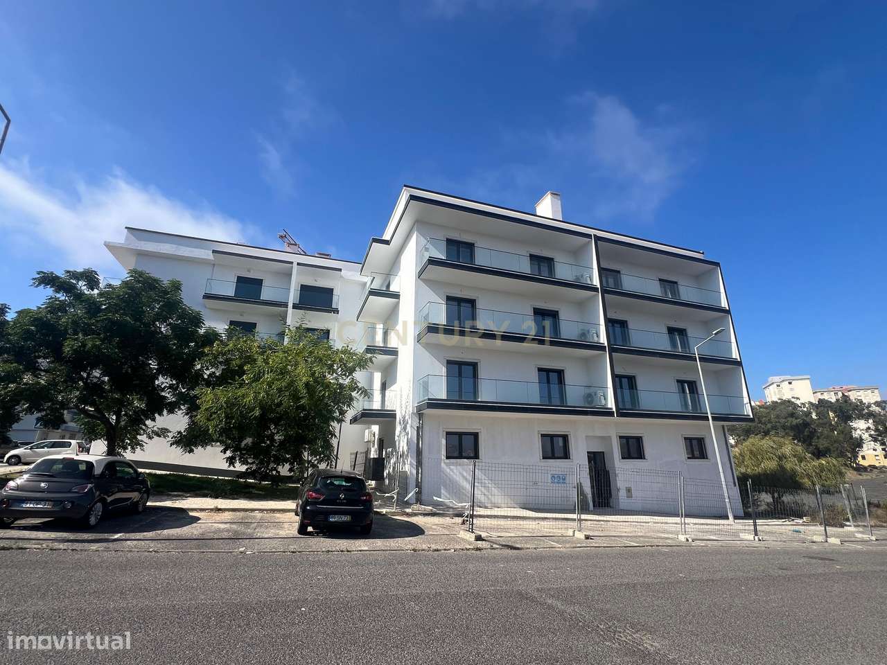 RESERVADO - Excelente Apartamento T2 Novo na Urbanização Quinta das Se-1