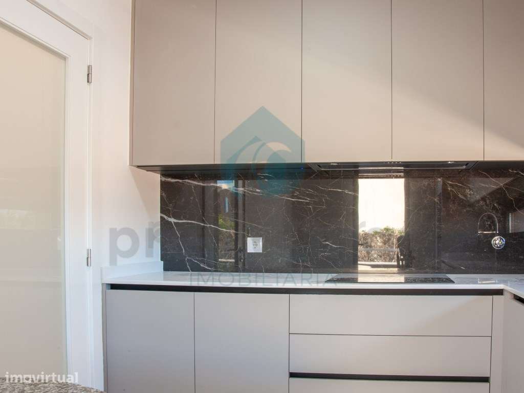 Moradia T3 Villas de Nazarães, Madalena-25