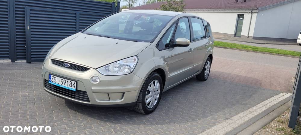 Ford S-Max 2.0 Ambiente - 1