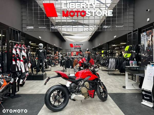 Ducati Streetfighter V4 - 4