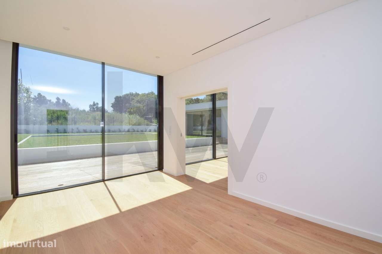 Moradia Contemporânea T5 no Oeiras Golf & Residence-7