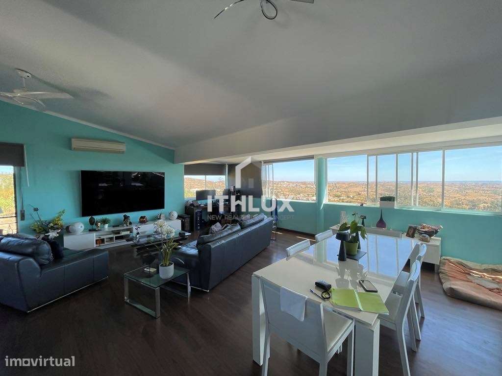Elegante Moradia de Três Quartos com Piscina e Vistas Excepcionais e - Grande imagem: 4/28