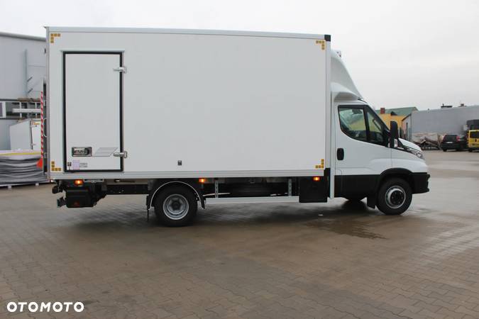 Iveco DAILY - 7