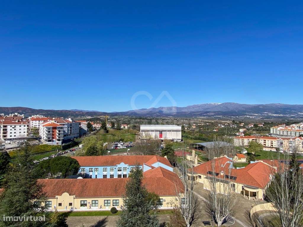 Apartamento T3 no Fundão-20