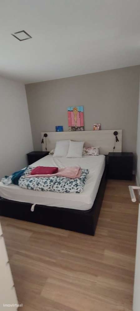 4 casas com tipologias T1, em terreno de  692m2,  à Marina do Freixo-49