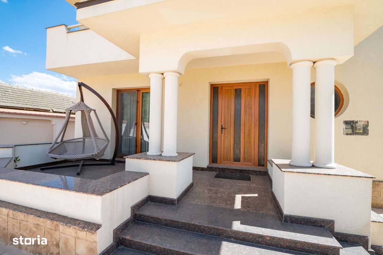 Exclusivitate, Poiana-Centru, P+1, 1640mp teren, 450mp SU, mobilata - Imagine principală: 5/20