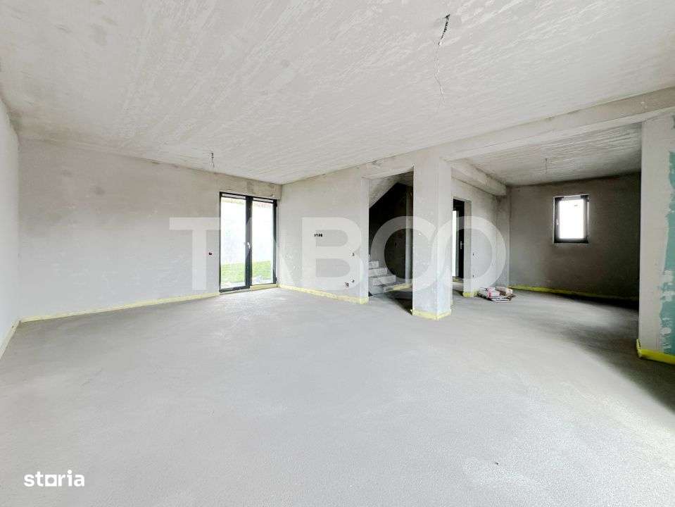 De vanzare duplex 200 mp utili si teren liber 180 mp cu garaj Floresti - Imagine principală: 1/9