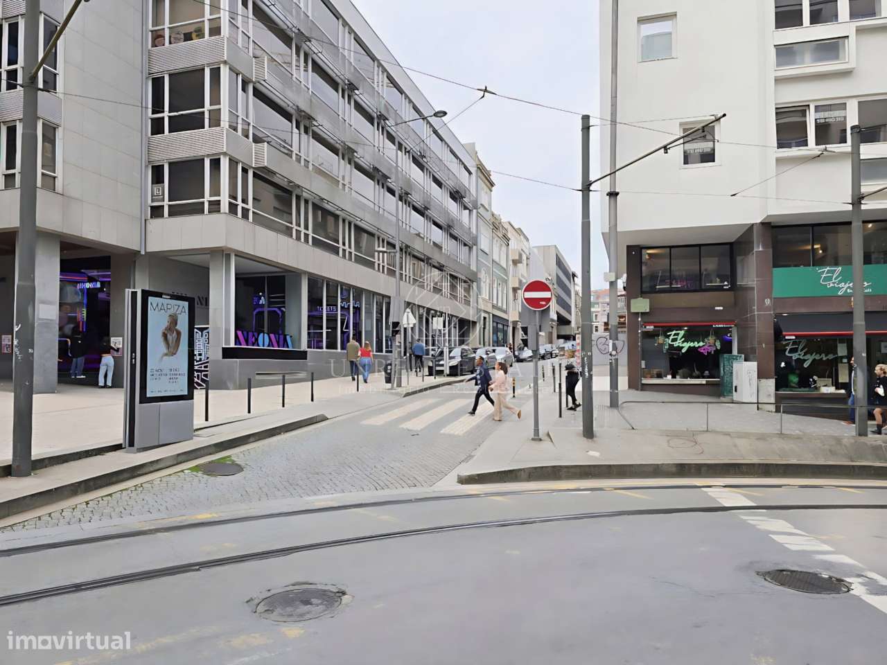 Apartamento T0+1 , novo, inserido em um edifício totalmente remodelado-7