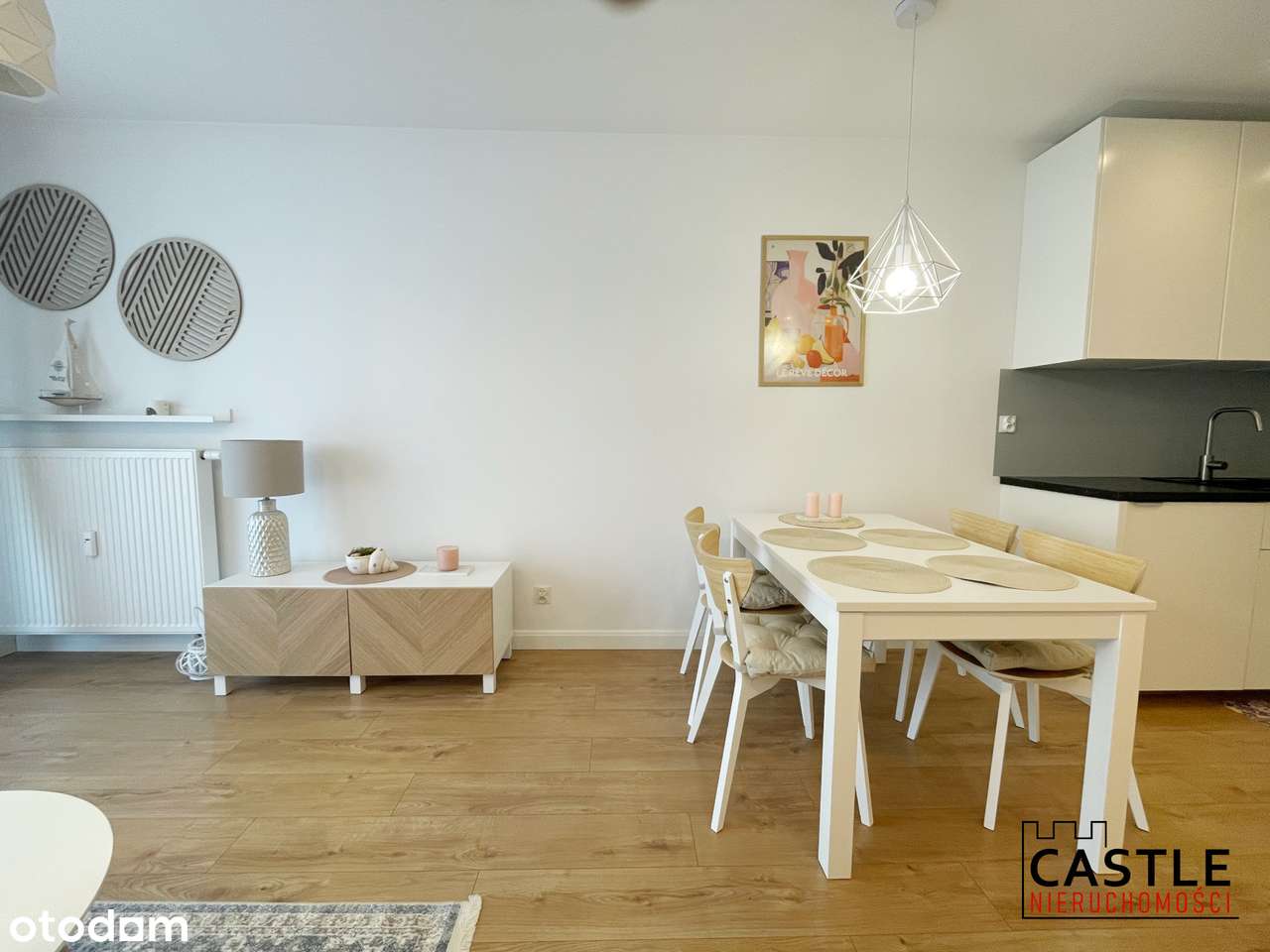 2 pokoje, Jasielska, duży balkon, komórka lokatorska.-1