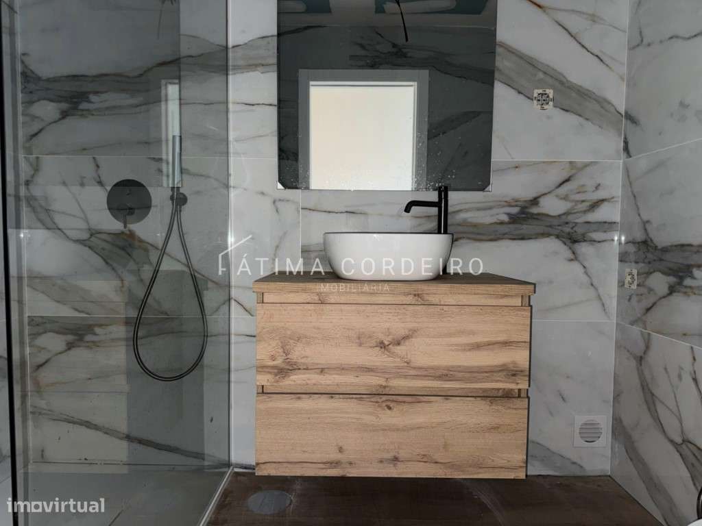 T2 com terraço de 71m2 e arrecadação - Grande imagem: 5/17