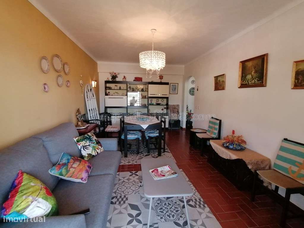 Apartamento T2 em Sesimbra com vista mar e para o castelo-5