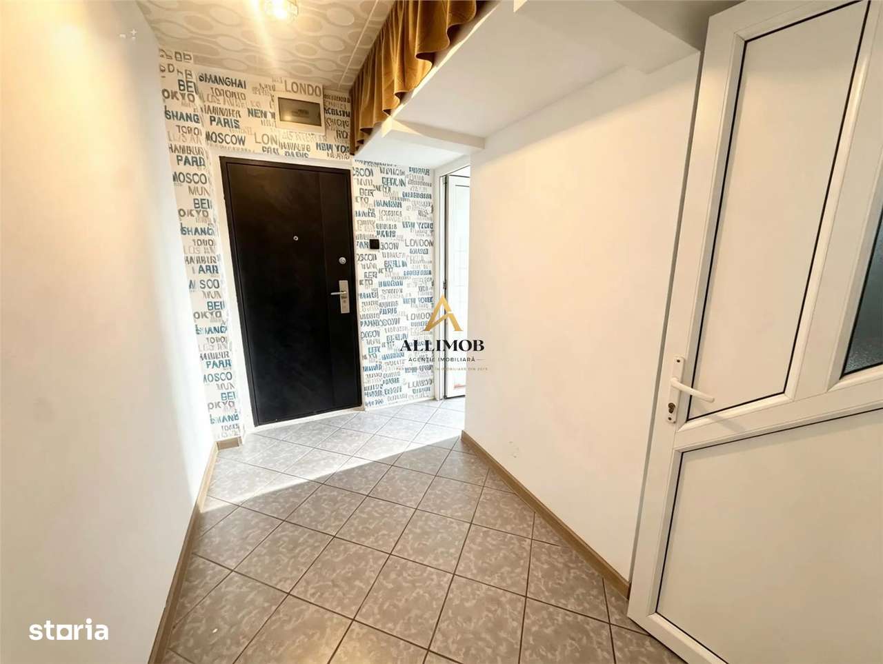 Apartament 2 camere de vanzare – Floresti, Prahova | 30.000 €-3